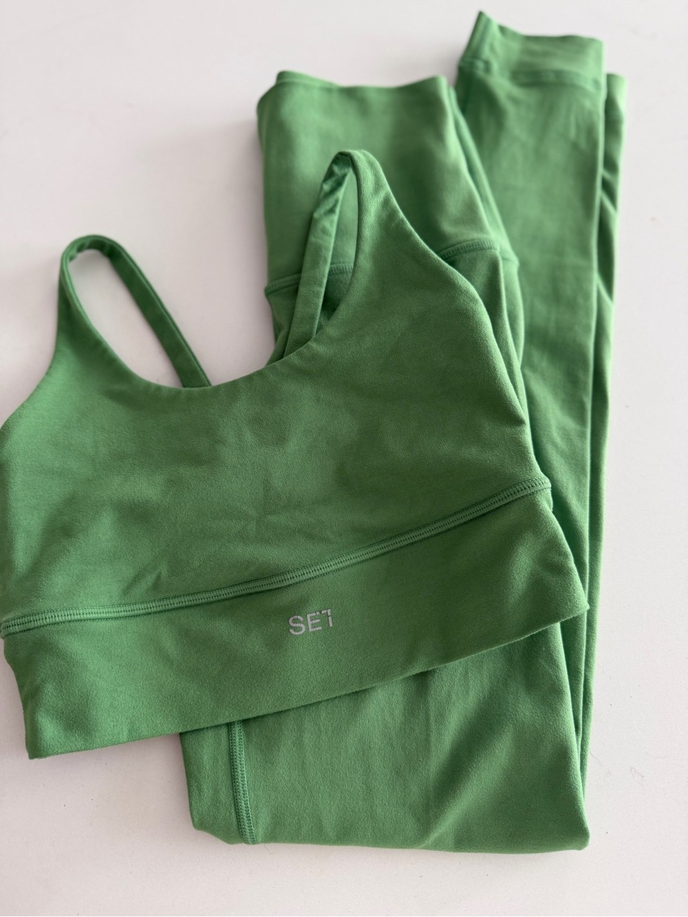 Set active leggings and bra set